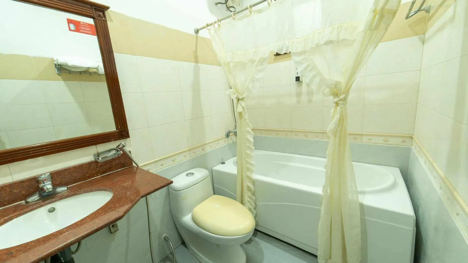 ** Hotel Stargazerhotel Da Nang- Khach San Hoa Ly Vietnam